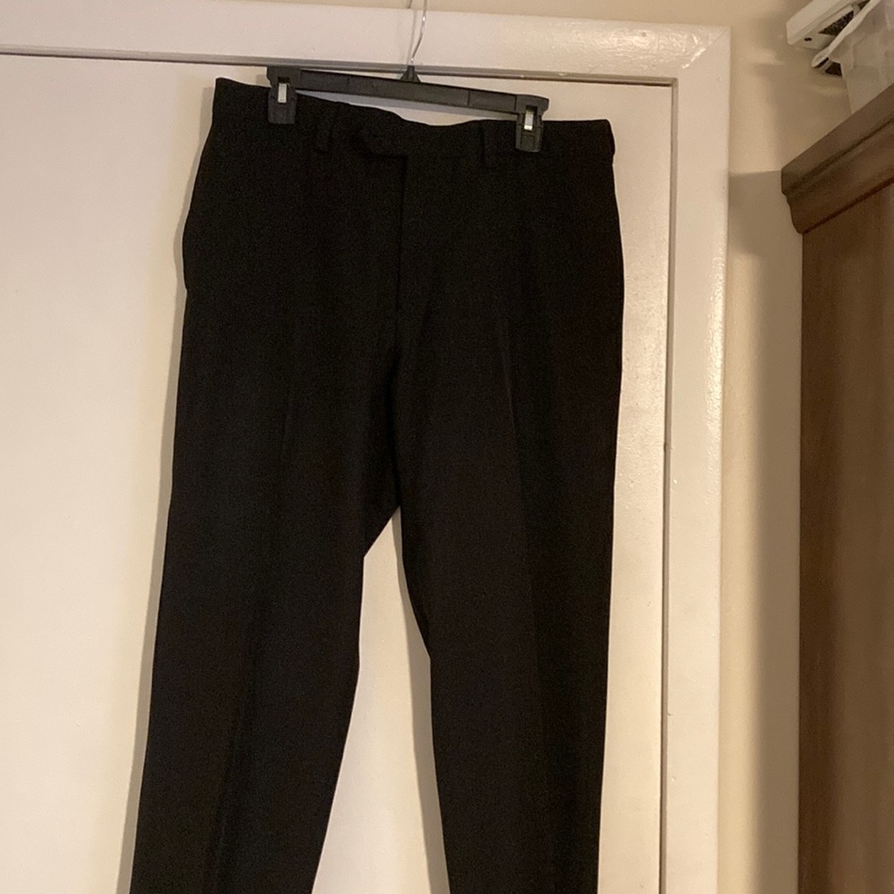 Men’s black Haggar stretch dress pants size 34 x 29